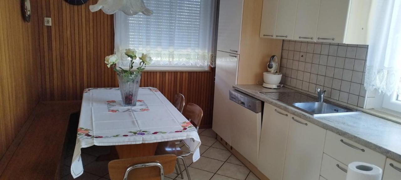 7 Flower Street Apartment Sempeter pri Gorici Eksteriør bilde