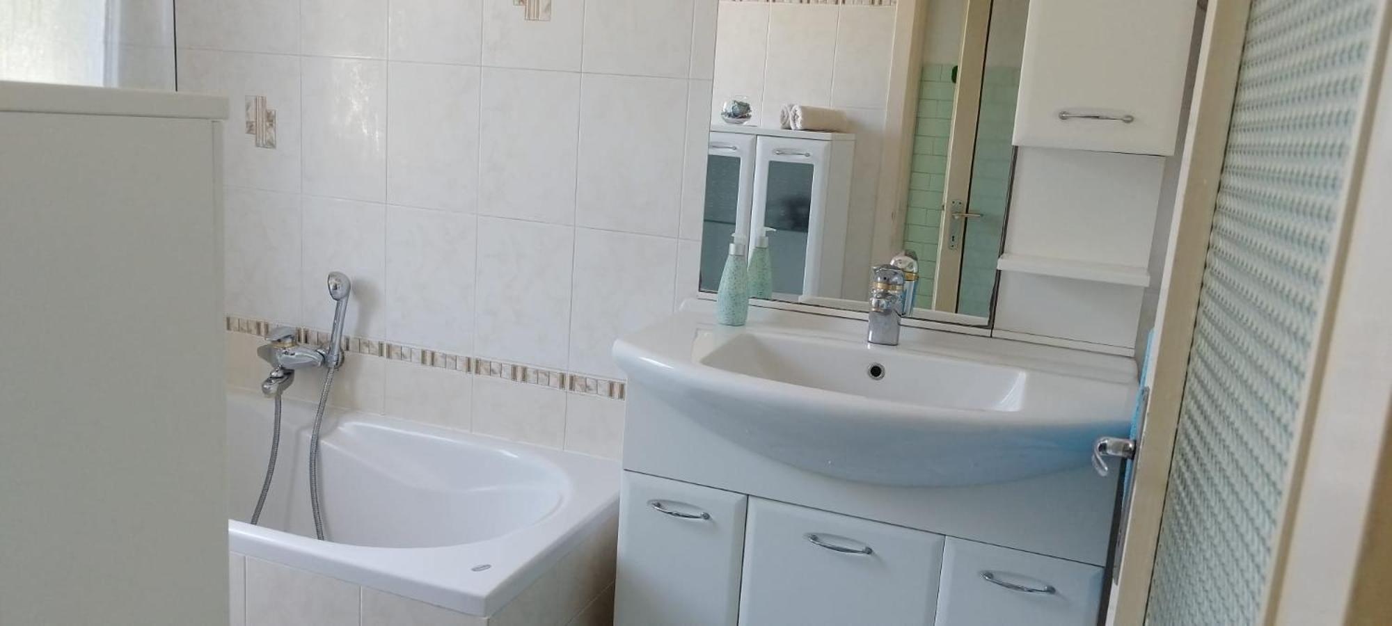 7 Flower Street Apartment Sempeter pri Gorici Eksteriør bilde