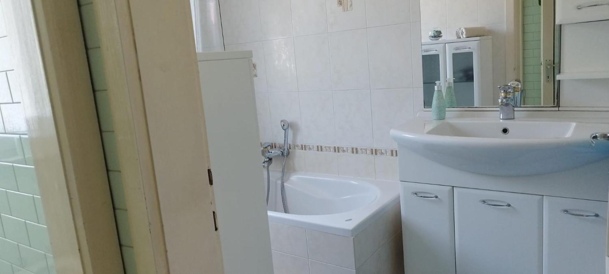 7 Flower Street Apartment Sempeter pri Gorici Eksteriør bilde